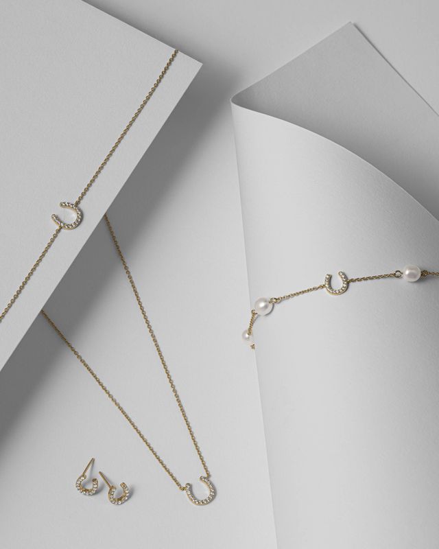 LILLY – Horseshoe Armbånd 