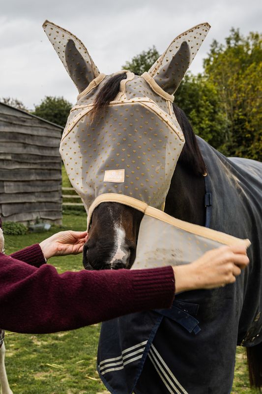 Kentucky Fly Mask Heart w/Ears And Nose 