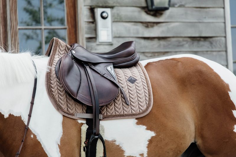 Kentucky Saddle Pad Pearls Sprang